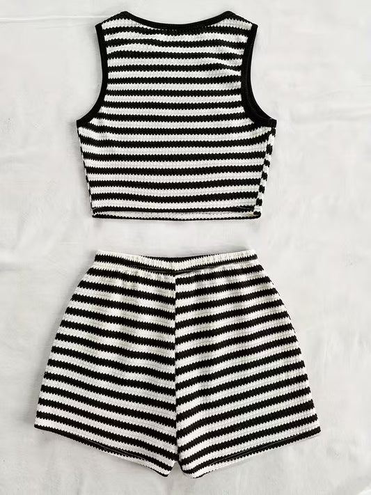 2-Piece Contrast Bind Gymwear Set – Top & Shorts for Girls